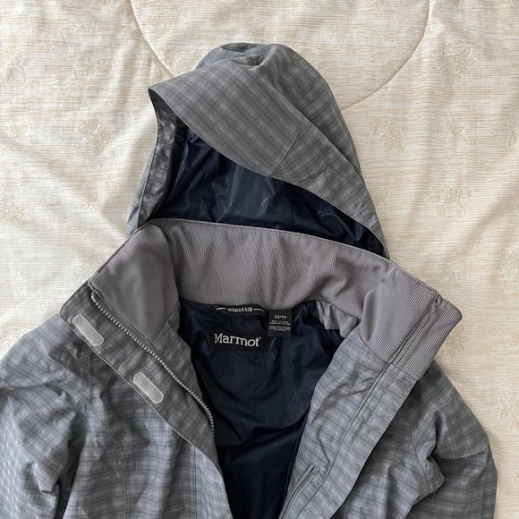 Marmot rain jacket with Membrain - grey plaid, women's sz XS - EUC - Picture 2 of 9